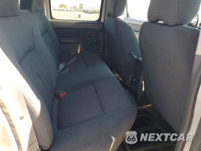 Zdjęcie 10 z 13 samochodu: 2004 NISSAN FRONTIER XE-V6 VIN:1N6ED27T14C481853 - miniatura