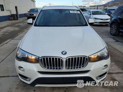 Piąte zdjęcie samochodu w środku: 2016 BMW X3 XDRIVE28I VIN:5UXWX9C50G0D71821 - miniatura