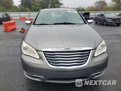 Piąte zdjęcie samochodu w środku: 2011 CHRYSLER 200 LIMITED VIN:1C3BC2FB1BN606955 - miniatura
