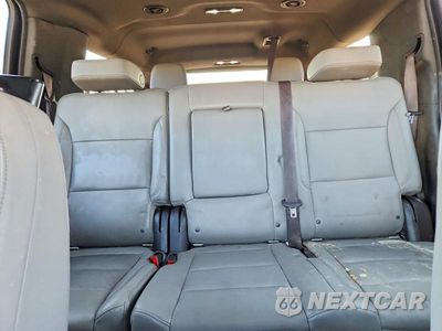 Zdjęcie 10 z 13 samochodu: 2022 CHEVROLET SUBURBAN K1500 LT VIN:1GNSKCKD0NR197928 - miniatura