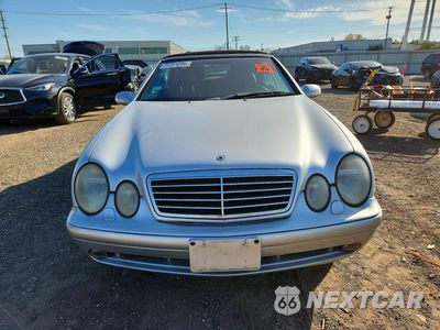 Piąte zdjęcie samochodu w środku: 2002 MERCEDES-BENZ CLK 55 AMG VIN:WDBLK74G72T096409 - miniatura