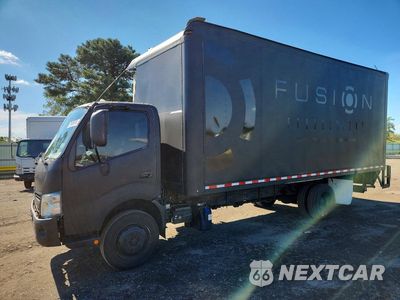 2018 HINO 195 BOX TRUCK JHHSDM2H8JK006493 - główne zdjęcie licytacji z USA - miniatura
