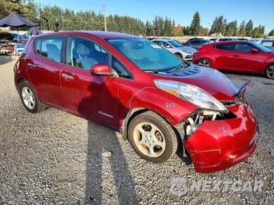 Czwarte zdjęcie samochodu z boku: 2013 NISSAN LEAF S VIN:1N4AZ0CP1DC408469 - miniatura