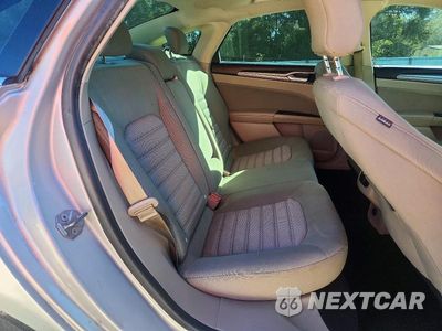 Zdjęcie 10 z 13 samochodu: 2019 FORD FUSION SE VIN:3FA6P0LU3KR187411 - miniatura