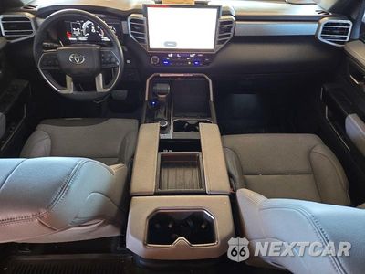 Zdjęcie 8 z 13 samochodu: 2025 TOYOTA TUNDRA CREWMAX LIMITED VIN:5TFJA5DB7SX298938 - miniatura