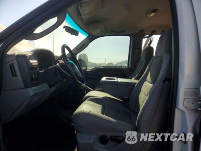 Zdjęcie 7 z 12 samochodu: 2007 FORD F550 SUPER DUTY VIN:1FDAW57P17EA52846 - miniatura