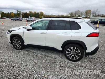 Drugie zdjęcie samochodu z przodu: 2022 TOYOTA COROLLA CROSS XLE VIN:7MUDAABG6NV037000 - miniatura