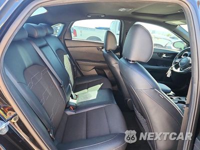 Zdjęcie 10 z 12 samochodu: 2023 KIA FORTE GT LINE VIN:3KPF54AD7PE519407 - miniatura
