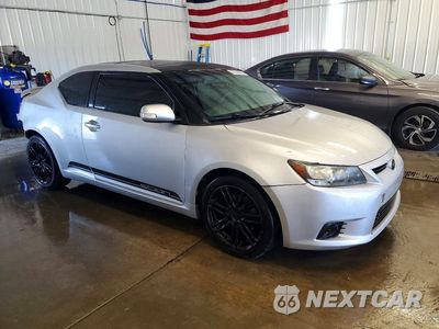 Czwarte zdjęcie samochodu z boku: 2012 SCION TC BASE VIN:JTKJF5C77C3029726 - miniatura