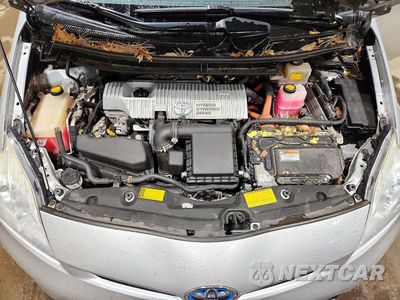 Zdjęcie 11 z 12 samochodu: 2013 TOYOTA PRIUS THREE VIN:JTDKN3DU9D5616992 - miniatura