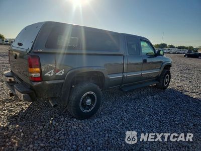 Trzecie zdjęcie samochodu z tyłu: 2002 CHEVROLET SILVERADO K2500 HEAVY DUTY VIN:1GCHK29U02E269992 - miniatura