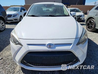 Piąte zdjęcie samochodu w środku: 2020 TOYOTA YARIS HATCHBACK LE VIN:3MYDLBJV7LY700317 - miniatura