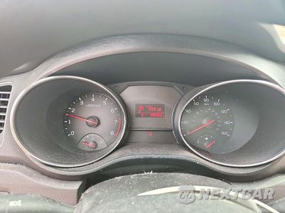 Zdjęcie 9 z 13 samochodu: 2016 KIA SEDONA L VIN:KNDMA5C16G6181211 - miniatura
