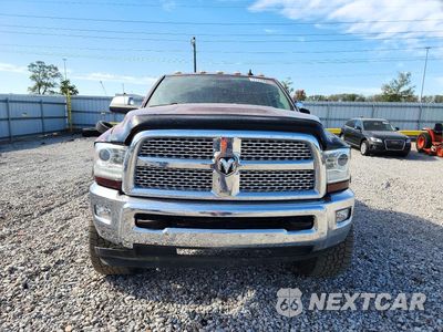 Piąte zdjęcie samochodu w środku: 2017 RAM 2500 LARAMIE VIN:3C6UR5FJ5HG712135 - miniatura