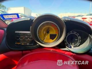 Zdjęcie 8 z 11 samochodu: 2017 FERRARI CALIFORNIA T VIN:ZFF77XJA8H0221000 - miniatura