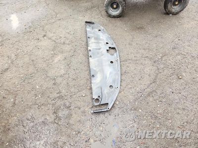 Zdjęcie 13 z 14 samochodu: 2016 CHEVROLET SUBURBAN K1500 LT VIN:1GNSKHKC7GR391170 - miniatura