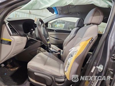 Zdjęcie 7 z 13 samochodu: 2017 HYUNDAI TUCSON SE VIN:KM8J23A48HU537751 - miniatura