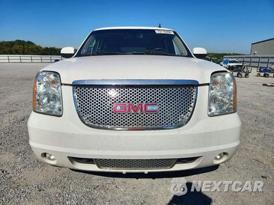 Piąte zdjęcie samochodu w środku: 2013 GMC YUKON XL K1500 SLT VIN:1GKS2KE7XDR249299 - miniatura