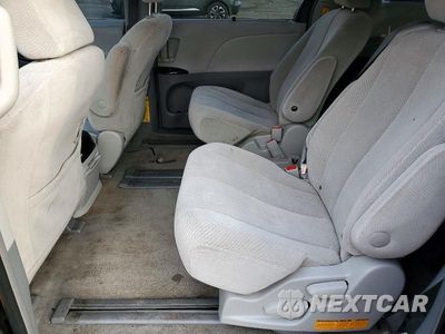 Zdjęcie 11 z 13 samochodu: 2012 TOYOTA SIENNA LE VIN:5TDKK3DC0CS268024 - miniatura