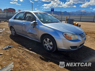 Czwarte zdjęcie samochodu z boku: 2007 KIA SPECTRA LX VIN:KNAFE121775431758 - miniatura