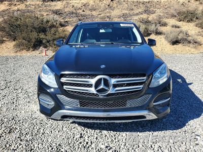 Piąte zdjęcie samochodu w środku: 2016 MERCEDES-BENZ GLE 300D 4MATIC VIN:4JGDA0EB5GA651732 - miniatura