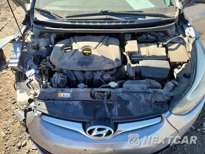 Zdjęcie 11 z 12 samochodu: 2016 HYUNDAI ELANTRA SE VIN:5NPDH4AE1GH702000 - miniatura