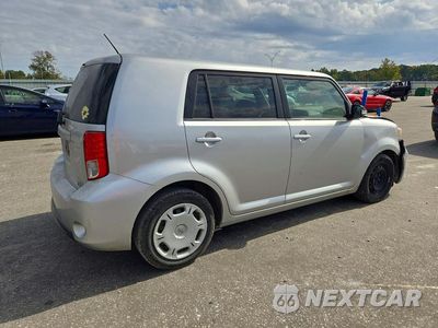 Trzecie zdjęcie samochodu z tyłu: 2013 SCION XB BASE VIN:JTLZE4FE6DJ031082 - miniatura