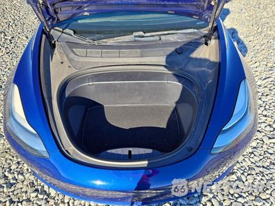 Zdjęcie 11 z 13 samochodu: 2018 TESLA MODEL 3 VIN:5YJ3E1EB0JF117398 - miniatura