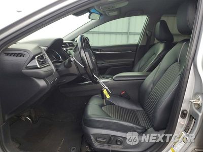 Zdjęcie 7 z 12 samochodu: 2019 TOYOTA CAMRY SE VIN:4T1B11HK1KU740665 - miniatura
