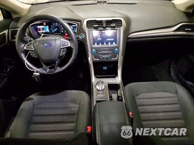 Zdjęcie 8 z 12 samochodu: 2019 FORD FUSION SE VIN:3FA6P0T90KR217606 - miniatura