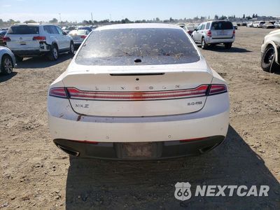 Zdjęcie 6 z 12 samochodu: 2016 LINCOLN MKZ VIN:3LN6L2J91GR602096 - miniatura