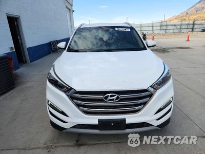 Piąte zdjęcie samochodu w środku: 2017 HYUNDAI TUCSON LIMITED VIN:KM8J3CA27HU319439 - miniatura