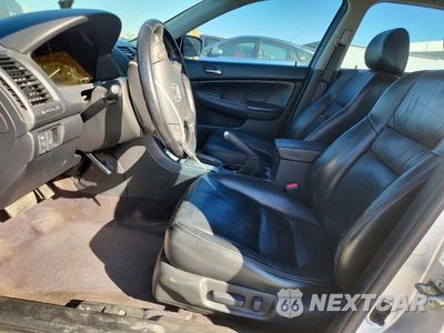 Zdjęcie 7 z 12 samochodu: 2006 HONDA ACCORD EX VIN:1HGCM66536A050788 - miniatura