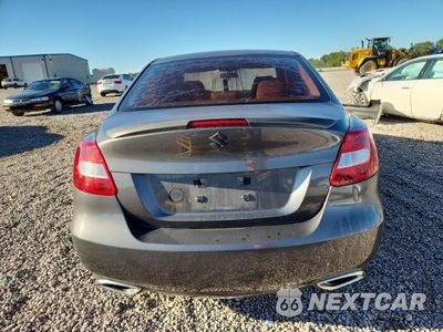 Zdjęcie 6 z 12 samochodu: 2011 SUZUKI KIZASHI SPORT GTS VIN:JS2RE9A67B6110095 - miniatura
