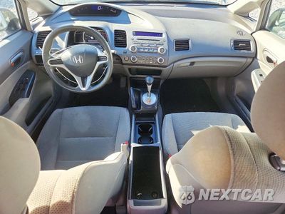 Zdjęcie 8 z 12 samochodu: 2010 HONDA CIVIC VP VIN:19XFA1F32AE016563 - miniatura