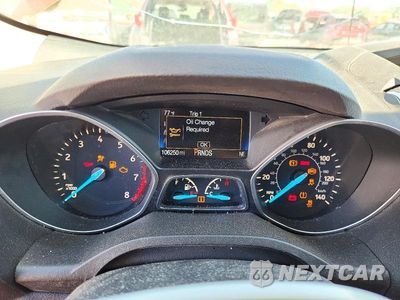 Zdjęcie 9 z 13 samochodu: 2017 FORD ESCAPE SE VIN:1FMCU0GD4HUA21394 - miniatura