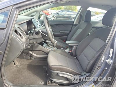 Zdjęcie 7 z 12 samochodu: 2014 KIA FORTE LX VIN:KNAFX4A66E5222467 - miniatura