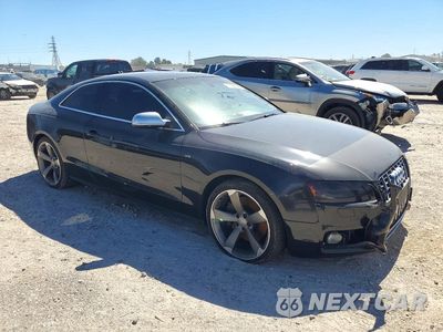 Czwarte zdjęcie samochodu z boku: 2011 AUDI S5 PREMIUM PLUS VIN:WAUCVAFR2BA048071 - miniatura