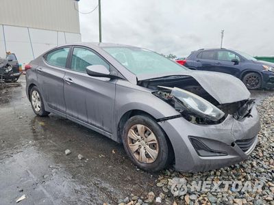 Czwarte zdjęcie samochodu z boku: 2016 HYUNDAI ELANTRA SE VIN:KMHDH4AE4GU645938 - miniatura