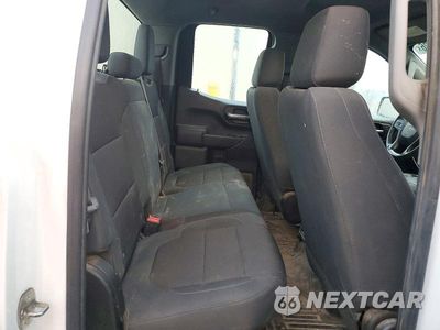Zdjęcie 10 z 12 samochodu: 2020 CHEVROLET SILVERADO K1500 VIN:1GCRYAEH9LZ251426 - miniatura