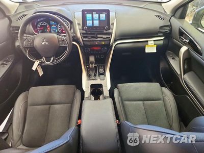 Zdjęcie 8 z 14 samochodu: 2026 MITSUBISHI ECLIPSE CROSS SE VIN:JA4ATWAA0TZ038053 - miniatura