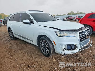 Czwarte zdjęcie samochodu z boku: 2018 AUDI Q7 PREMIUM PLUS VIN:WA1LAAF70JD004798 - miniatura