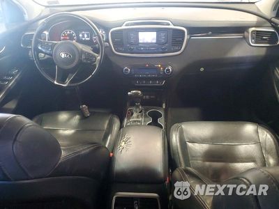 Zdjęcie 8 z 13 samochodu: 2016 KIA SORENTO EX VIN:5XYPH4A50GG142832 - miniatura