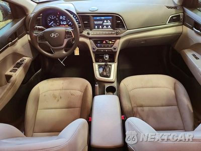 Zdjęcie 8 z 12 samochodu: 2018 HYUNDAI ELANTRA SE VIN:5NPD74LFXJH357159 - miniatura