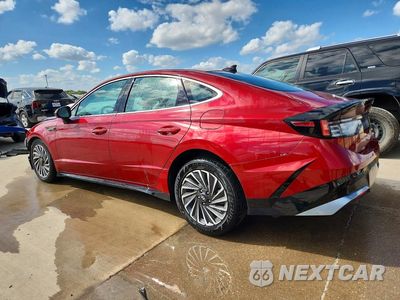 Drugie zdjęcie samochodu z przodu: 2025 HYUNDAI SONATA HYBRID SEL VIN:KMHL34JJ6SA105038 - miniatura