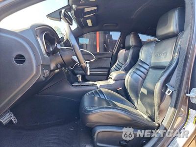 Zdjęcie 7 z 13 samochodu: 2017 DODGE CHARGER SRT HELLCAT VIN:2C3CDXL95HH595184 - miniatura