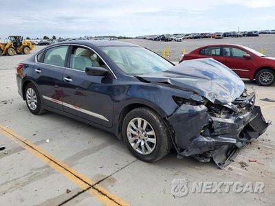Czwarte zdjęcie samochodu z boku: 2016 NISSAN ALTIMA 2.5 S VIN:1N4AL3AP4GC127129 - miniatura