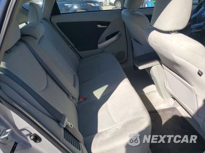 Zdjęcie 10 z 12 samochodu: 2010 TOYOTA PRIUS II VIN:JTDKN3DU5A0035272 - miniatura
