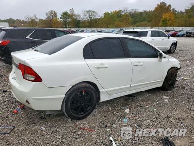 Trzecie zdjęcie samochodu z tyłu: 2010 HONDA CIVIC VIN:19XFA1F52AE034353 - miniatura