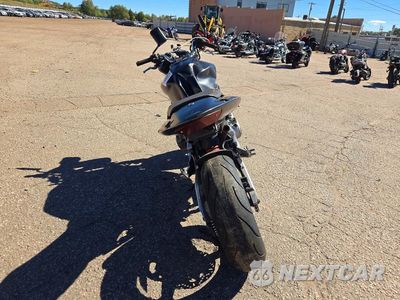 Czwarte zdjęcie samochodu z boku: 2002 HONDA CB900 F VIN:JH2SC48022M001715 - miniatura